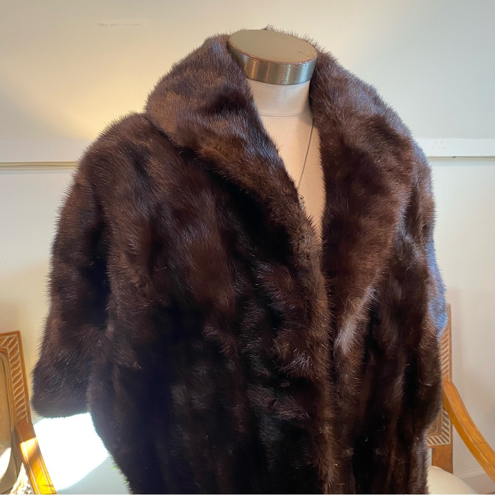 Vintage 1960s Dark Brown Genuine Mink Fur Wrap Shawl Stole - Picture 2 of 11